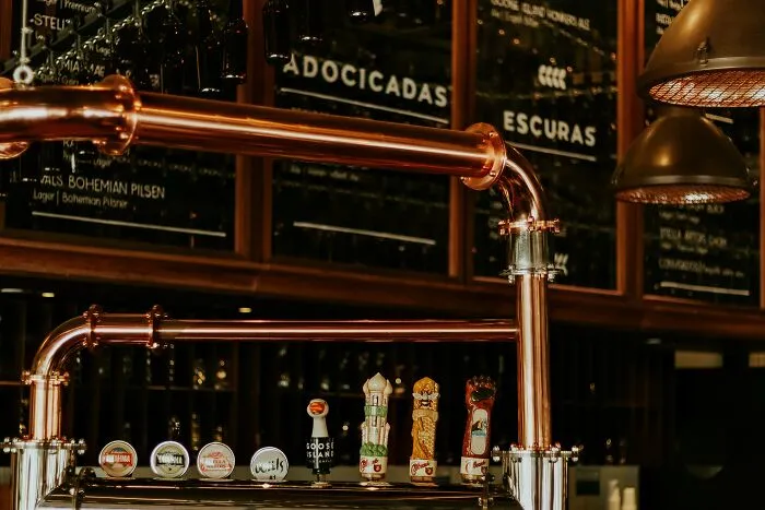 27 Bartenders Spill The Wildest Tales From Behind The Tap They Will Probably Never Forget