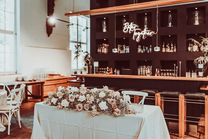 27 Bartenders Spill The Wildest Tales From Behind The Tap They Will Probably Never Forget