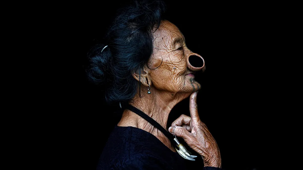 Powerful Portraits Of Elderly People Around The World By Massimo Bietti (35 Pics)
