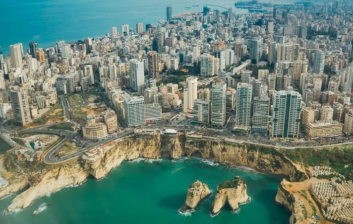 27 Places That Were Tourist Gold Until Everyone Forgot They Existed