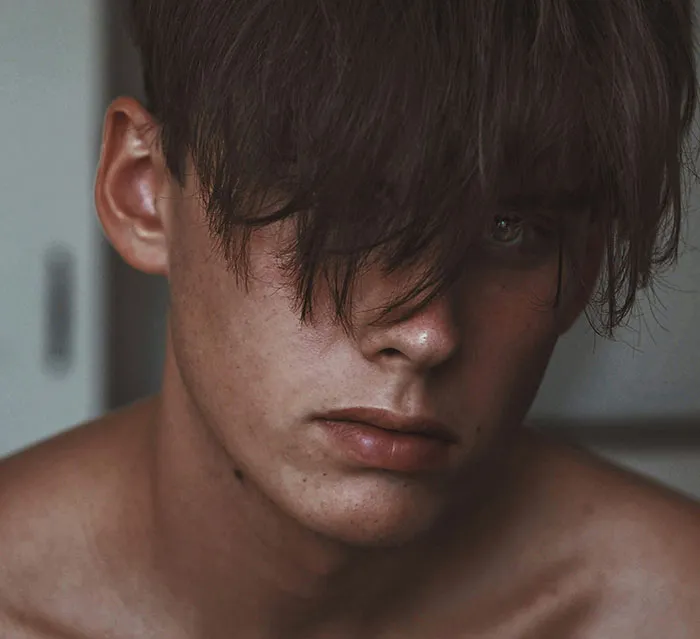 40 Siblings Of Narcissists, Psychopaths, And Sociopaths Describe What Their Lives Look Like