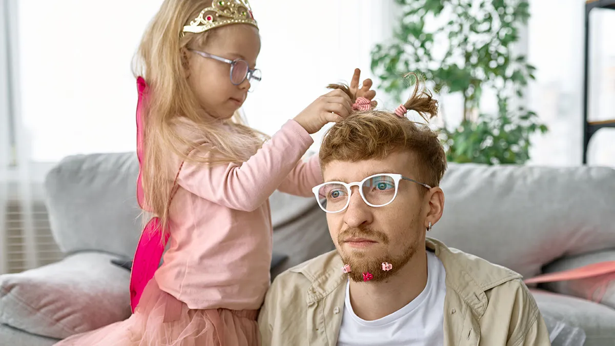 Father Leaves His Kid With Exhausted Roommate, Then Throws A Fit When Told No