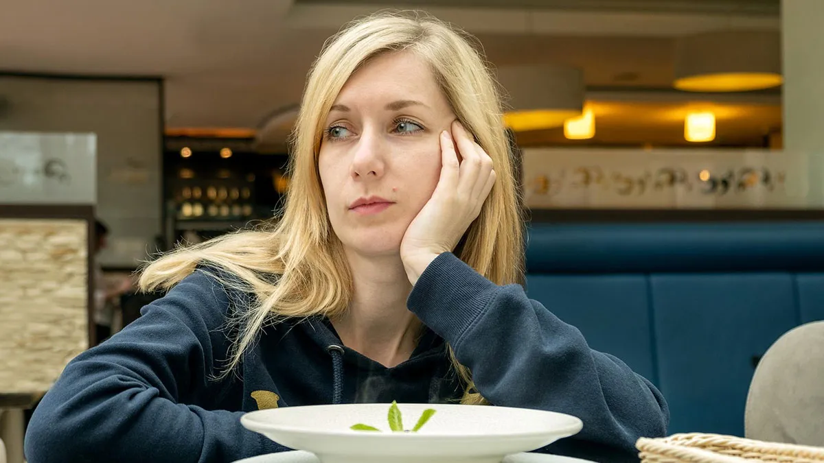 Pushy Vegan Gets Reality Check When Lady Refuses To Change Steakhouse Venue To Suit Her Preferences