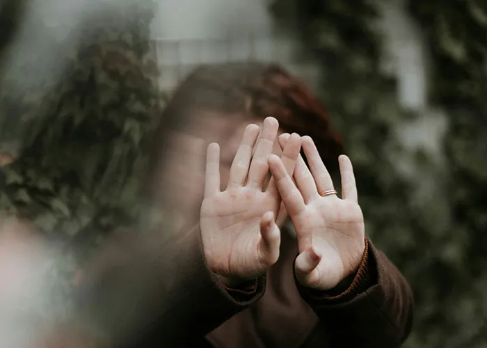 “Never Ask For A Quiet Room”: 45 Everyday Safety Tips Women Swear By For Navigating The World