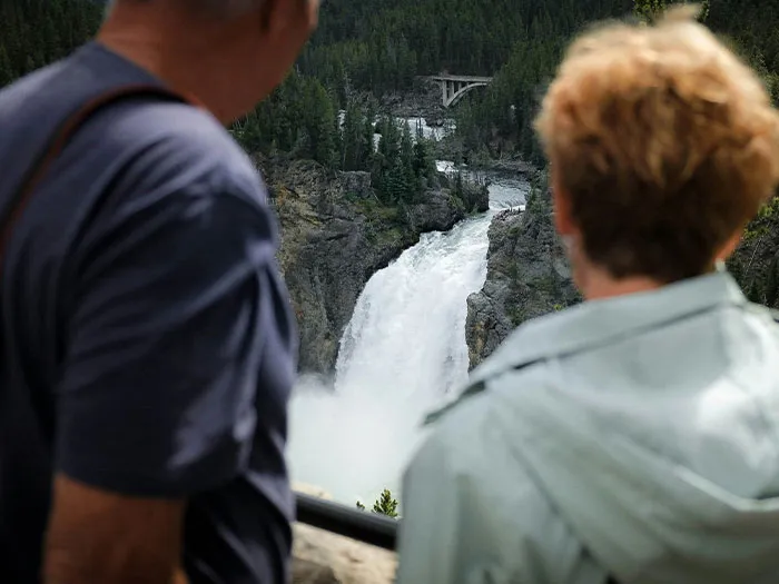 40 Times People Saw Others Act So Dumb They Had To Fight To Control Their Reactions