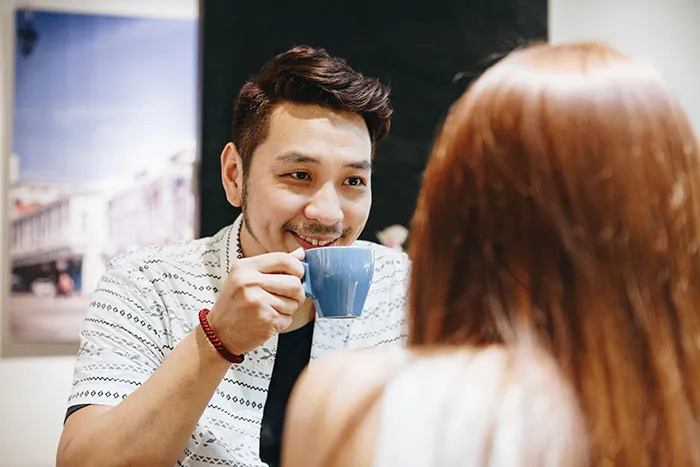 25 Señales de infidelidad que la gente pasó por alto