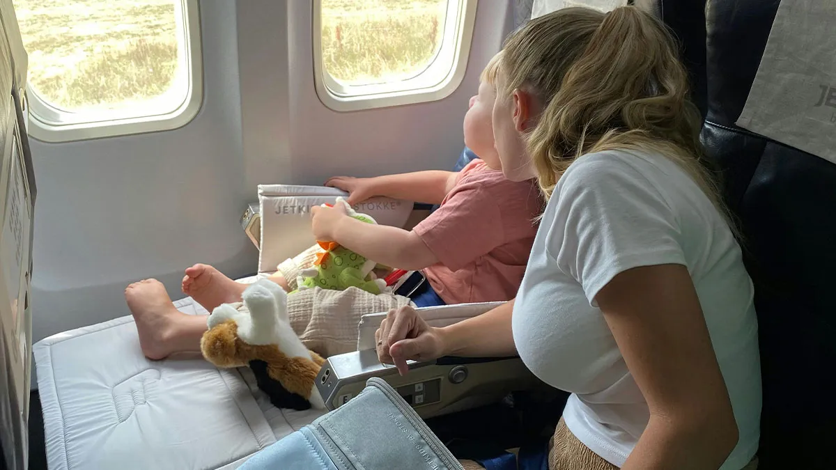 Person Upgrades To Business Class To Escape Mid-Flight Babysitting, Vacation Turns Tense
