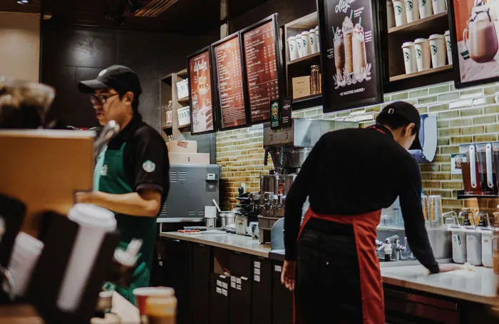 45 Former Employees Reveal Crazy Secrets They Couldn’t Tell While Working