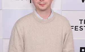 46 Celebs Who Defy Time And Look Much Younger Than Their Age