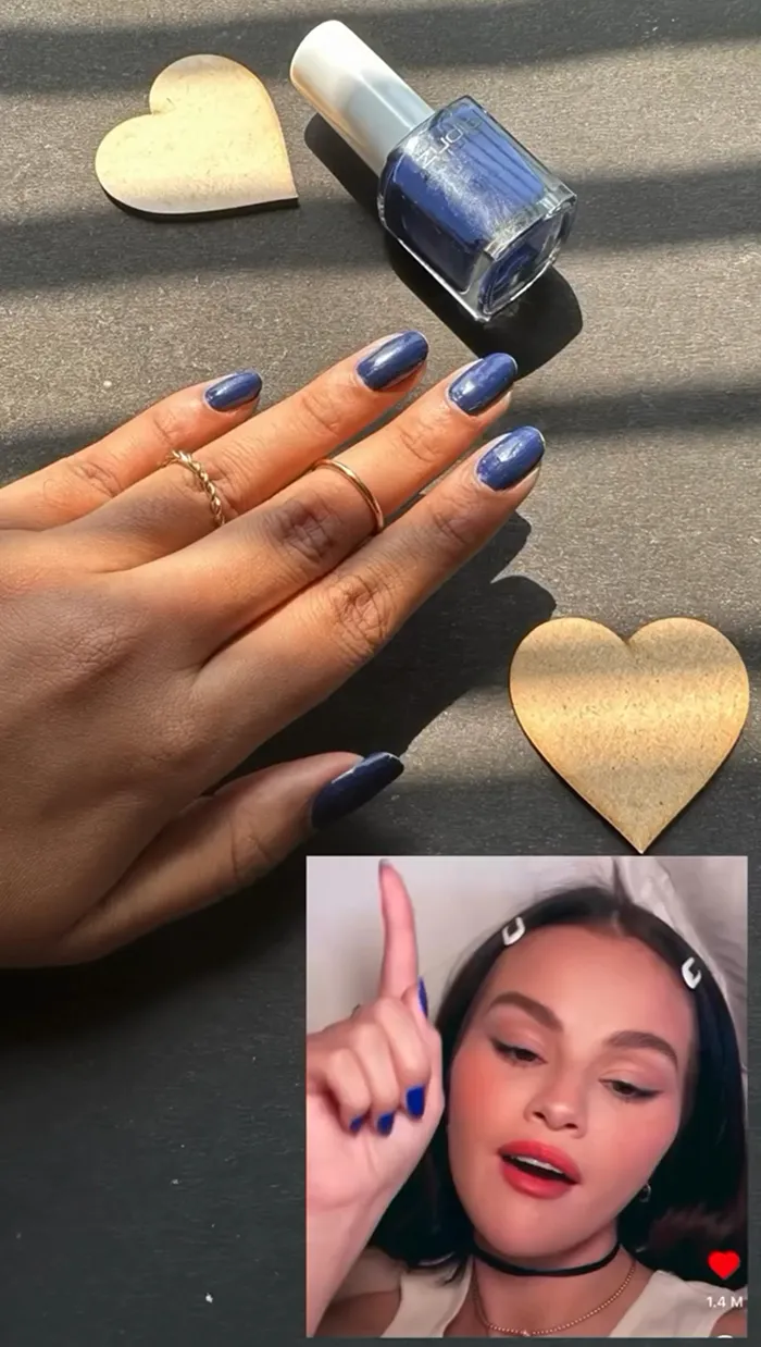 Selena Gomez’s Electric Blue Nails