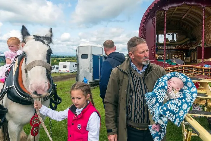 Inside Ireland’s Traveler Culture: 35 Unforgettable Photos By Joseph-Philippe Bevillard