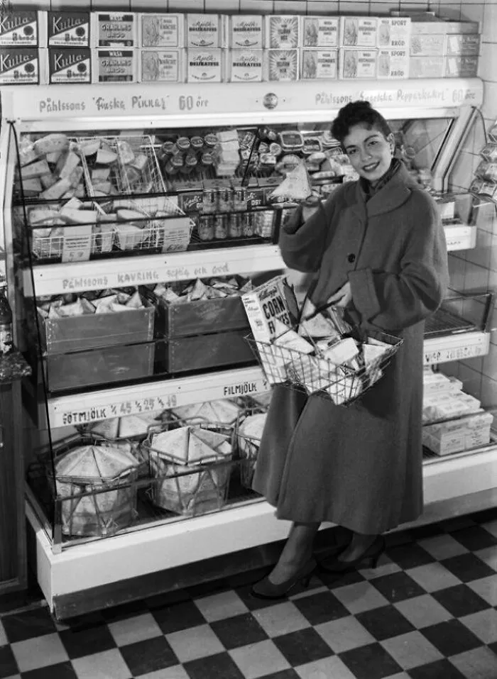 Housewife At The Dairy Counter In A Swedish Shop, 1950s