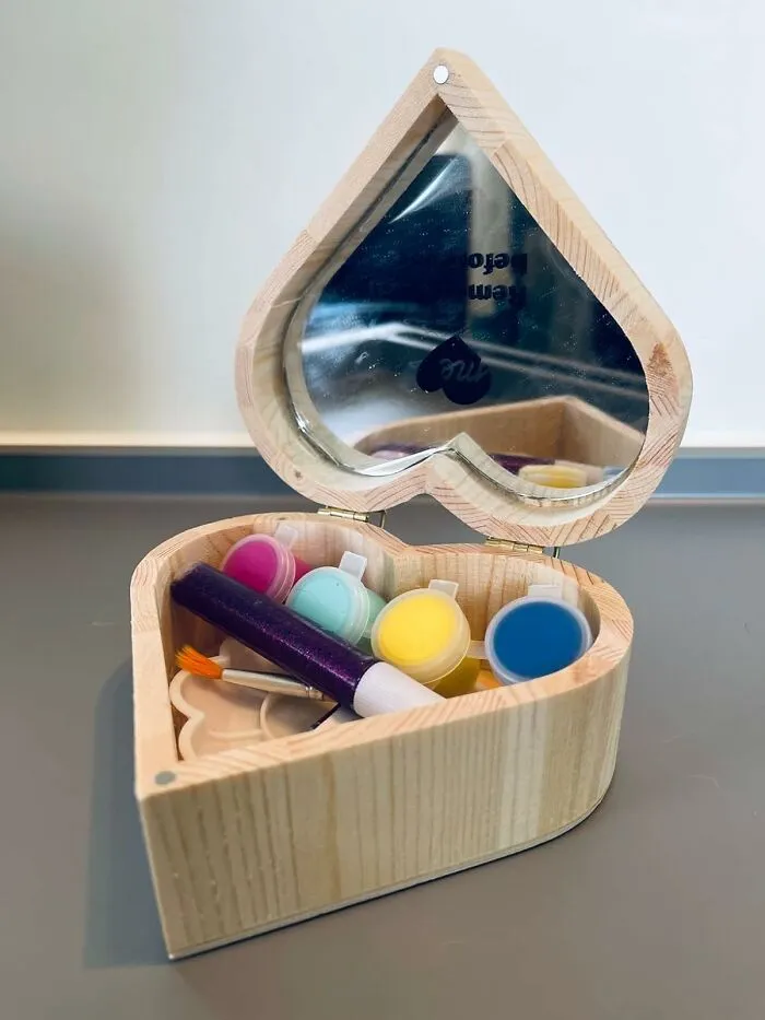 Flex Those Creative Muscles And Then Flex On Your Friends When They Ask Where You Got Your Super Cute <a Style="Display:inline;" Href="Https://Www.amazon.com/Paint-Wooden-Kids-Heart-Treasure/Dp/B0bvrv4lgy?ie=utf8&linkcode=ll1&tag=bphippopotamus-20&linkid=a9dbfb6726cac59eafcb22d1744cdd06&language=en_us&ref_=as_li_ss_tl" Target="_blank"><span Style="Font: Inherit; Color: #d74b1f;"> DIY Wooden Jewelry Box</Span>