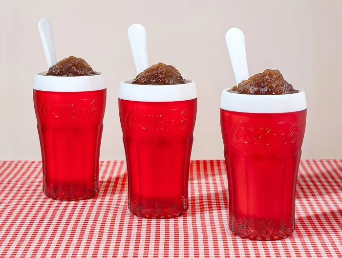 Your Childhood Dreams Of An Endless Supply Of Coke Floats Can Finally (And Terribly Impractically) Come True With <a Style="Display:inline;" Href="Https://Www.amazon.com/Zoku-Coca-Cola-Single-Serving-Smoothies-Milkshakes/Dp/B01m28zdmt?crid=7auq6m26nrmq&dib=eyj2ijoimsj9.f7awfopya6hrcfazjfwrp5068zwtiq6e5anxzqza0lw9vxfo088ojz0na6qqykxmlrqdf4ifood9hx95pgeliwqbsi9ycv2o599xzoywf-Rtf560m9ey96b2ad9t1ns2rzvjjpd8ds8bavn6aeti4kzhqbxpw9iog-Hglandtn7jnp5cuanmtsrxhacsexa9acnhxwjyr_n_q4mak8ei3op0c-Kyzhmdxyv4rpzo9bux3eqfsrumslb5sszhhzvpy-T9oz3anfgkbadu-Lxd_odbdpekhhgdldehwqxyk30.j7nyziuk4redjp6gjkslohfa5d_4aromc64kc2r5v_e&dib_tag=se&keywords=gimmick%2bappliances&qid=1749113432&sprefix=gimmick%2bapplience%2caps%2c211&sr=8-7&th=1&linkcode=ll1&tag=bppony-20&linkid=2cfbf4a784632211eae93d7f2101019c&language=en_us&ref_=as_li_ss_tl" Target="_blank"><span Style="Font: Inherit; Color: #d74b1f;"> This Coca-Cola Float & Slushy Maker</Span> That Screams 'Novelty Purchase' But Also 'Delicious.'