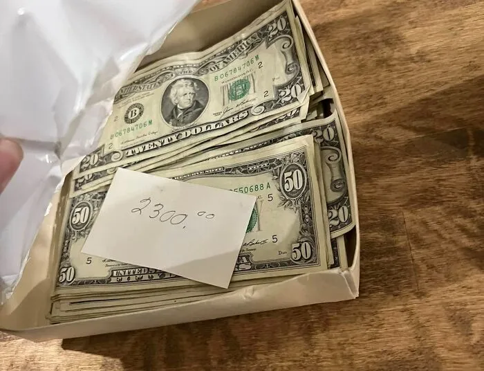 50 Times People Discovered Surprising Things Left Inside Their Homes By Previous Owners