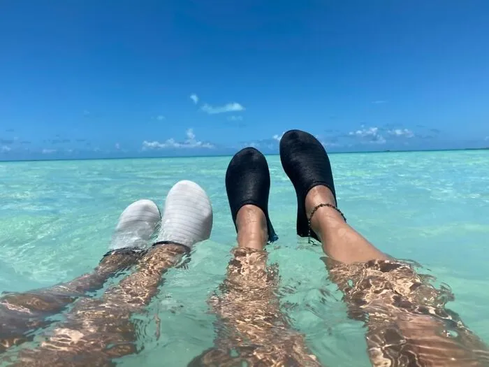 Look, Nobody Wants Their Beach Day Ruined By An 'Ow, My Foot' Moment, Which Is Why These <a Style="Display:inline;" Href="Https://Www.amazon.com/Vifuur-Water-Sports-Unisex-Shoes/Dp/B0dgpjq995?ie=utf8&th=1&psc=1&linkcode=ll1&tag=bpowl-20&linkid=ada808eaede63fef220db761159fb96d&language=en_us&ref_=as_li_ss_tl" Target="_blank"><span Style="Font: Inherit; Color: #d74b1f;"> Water Shoes</Span> Are Basically Essential For Happy Toes