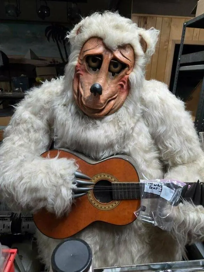 Animatrónicos descompuestos