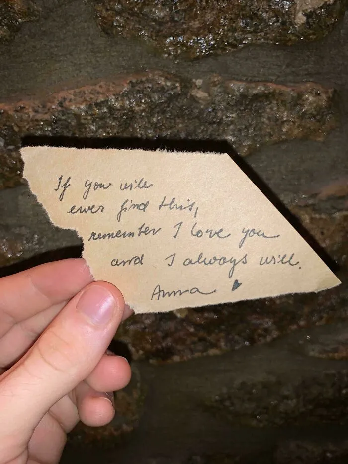 Note Found 3 Years After Losing Her