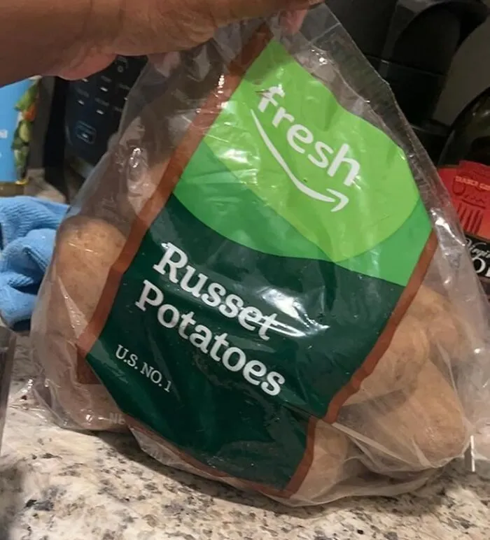 Because Your Week Deserves The Holy Trinity Of Potato Possibilities – Fries, Mash, And Baked – This <a Style="Display:inline;" Href="Https://Www.amazon.com/Fresh-Brand-Russet-Potatoes/Dp/B07xw1tnxz?ie=utf8&linkcode=ll1&tag=bpferret-20&linkid=82405a6629e1c858672075bdd320a42d&language=en_us&ref_=as_li_ss_tl" Target="_blank"><span Style="Font: Inherit; Color: #d74b1f;"> 5lb Russet Potatoes</Span> Is Basically Your Carb-Based Support System