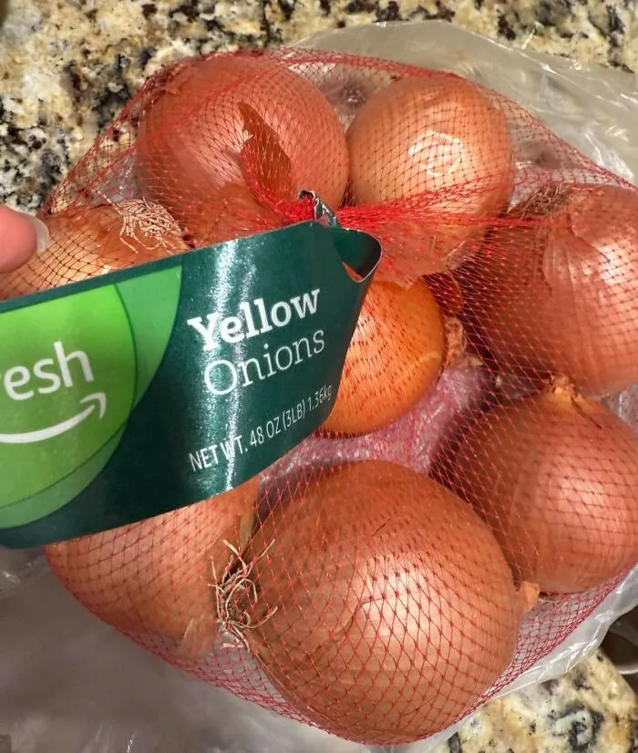 Consider Your Kitchen's Flavor Foundation Officially Sorted, Because No Self-Respecting Pantry Should Ever Be Caught Without A Trusty Supply Of <a Style="Display:inline;" Href="Https://Www.amazon.com/Fresh-Brand-Yellow-Onions/Dp/B08tp8pqtb?ie=utf8&th=1&linkcode=ll1&tag=bpferret-20&linkid=3eee77e60f0f163d36e9affcb599bee8&language=en_us&ref_=as_li_ss_tl" Target="_blank"><span Style="Font: Inherit; Color: #d74b1f;"> 3lb Yellow Onions</Span> Ready To Make Literally Everything More Delicious
