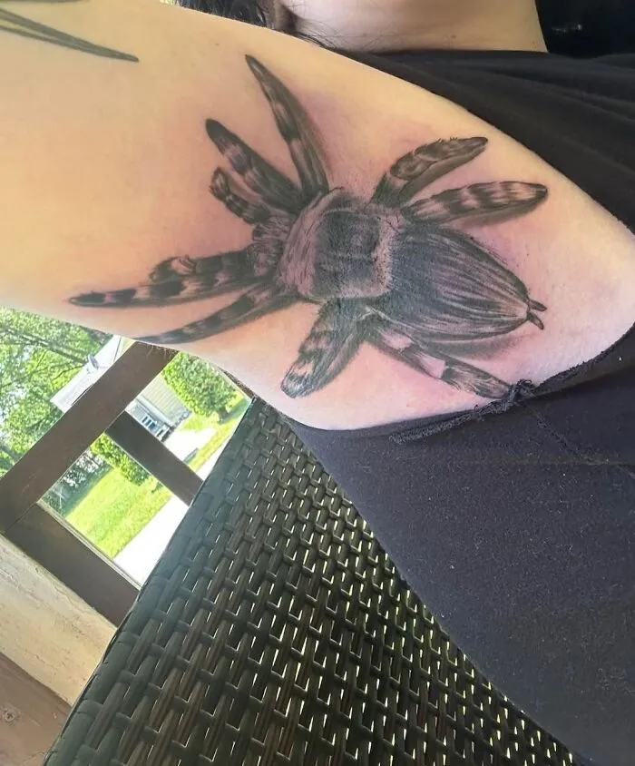 40 Tatuajes horribles para recordarnos que algunos errores son difíciles de borrar