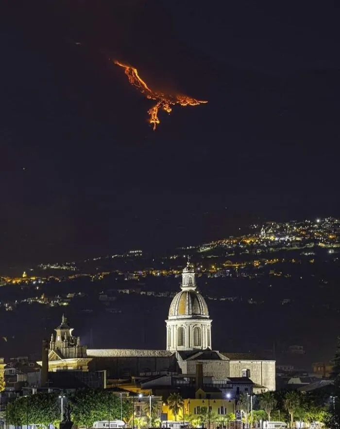 The Eruption Creates A Phoenix On The Side Of Etna (Pic From Catania, IT)
