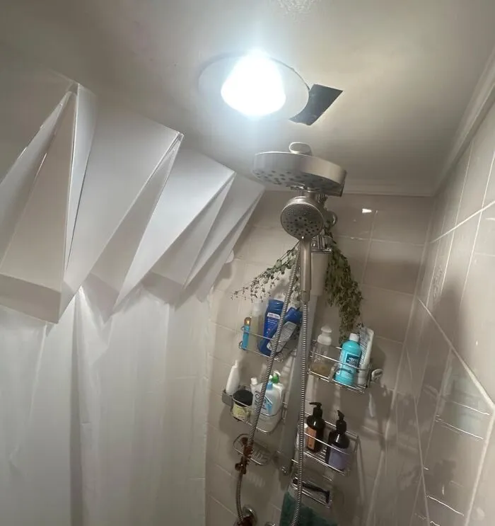 Stop That Awkward Mid-Shower Dance Where You're Fighting Off Your Billowing Curtain Like It's Trying To Swallow You Whole With This <a Style="Display:inline;" Href="Https://Www.amazon.com/Space-Expanding-Shower-Curtain-System/Dp/B0chx68tz6?ie=utf8&th=1&linkcode=ll1&tag=bpbird-20&linkid=1c11bad00c5d83fc99acc5ab76f18f81&language=en_us&ref_=as_li_ss_tl" Target="_blank"><span Style="Font: Inherit; Color: #d74b1f;"> No-Billow Shower Curtain </Span>