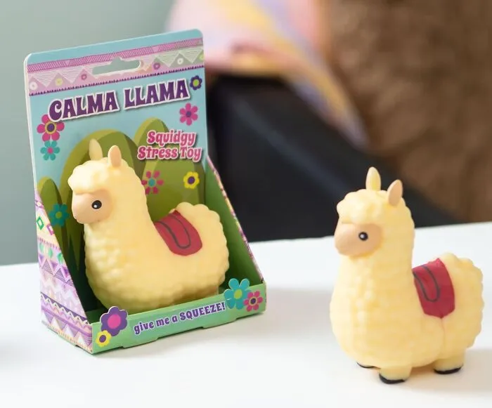 When Adulting Feels Like A Bit Too Much Drama, This <a Style="Display:inline;" Href="Https://Www.amazon.com/Dp/B079tpcd5x?ascsubtag=7757731%2c1%2c34%2cd%2c0%2c0%2c0%2c1396%3a1%3b900%3a2%3b974%3a1%3b1338%3a1%2c53614453%2c0%2c0%2cgoogle&btn_ref=srctok-Fa2b98c1f25c417d&linkcode=ll1&tag=bpbobcat-20&linkid=245e7949d58e6e7026dd5dfc7c7f63fe&language=en_us&ref_=as_li_ss_tl" Target="_blank"><span Style="Font: Inherit; Color: #d74b1f;"> Stress Relief Llama </Span> Is Here To Remind You It's No Prob-Llama To Take A Chill Moment