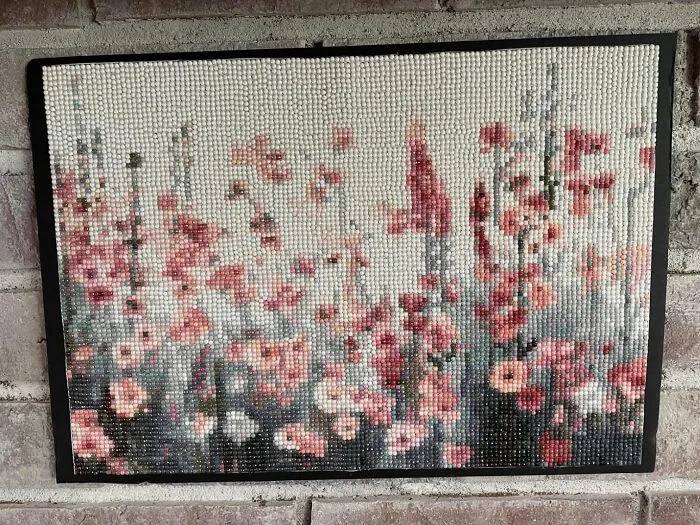 Turns Out, Meticulously Sticking Tiny, Shiny Squares To A Canvas Is The Internet's Current Favorite Way To Achieve Zen, And <a Style="Display:inline;" Href="Https://Www.amazon.com/Eiazuiks-Diamond-Painting-Adults-Drill/Dp/B0dszh49k2?ie=utf8&th=1&linkcode=ll1&tag=bpbuffalo-20&linkid=2c094c51a7ea04982cfaa8cd3879ca47&language=en_us&ref_=as_li_ss_tl" Target="_blank"><span Style="Font: Inherit; Color: #d74b1f;"> Diamond Painting </Span> Is Leading The Sparkly Charge