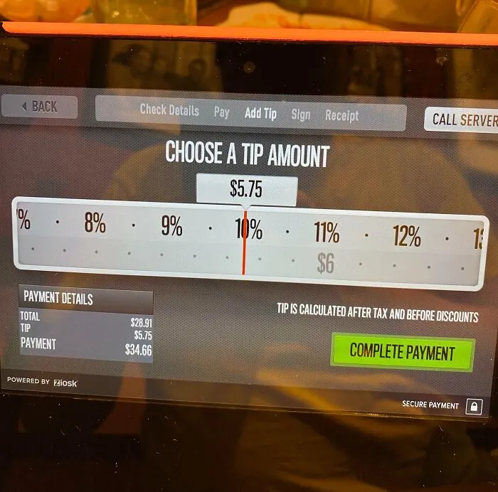 Olive Garden’s Table Kiosk Blatantly Shows The Wrong Tip Amount So You Tip Twice As Much