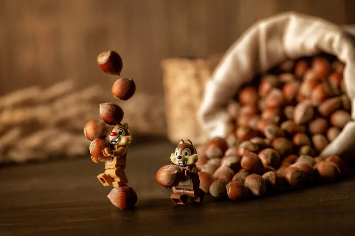 Photographer Brings LEGO To Life With These 20 Cinematic Scenes