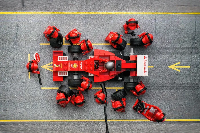 Photographer Brings LEGO To Life With These 20 Cinematic Scenes