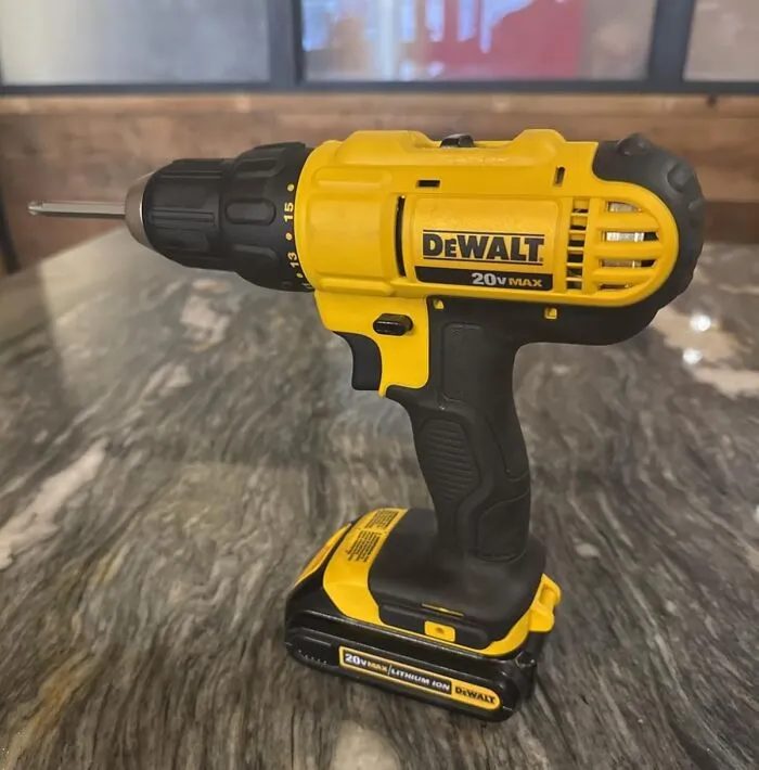 Wielding A <a Style="Display:inline;" Href="Https://Www.amazon.com/Dewalt-Dck240c2-Lithium-Driver-Impact/Dp/B00ij0alys?ie=utf8&linkcode=ll1&tag=bpemu-20&linkid=366991dbdfbcdf2c3e03d8bdea1361ee&language=en_us&ref_=as_li_ss_tl" Target="_blank">    <span Style="Font: Inherit; Color: #d74b1f;"> Cordless Drill </Span> Is Basically Your Audition For An Hgtv Show