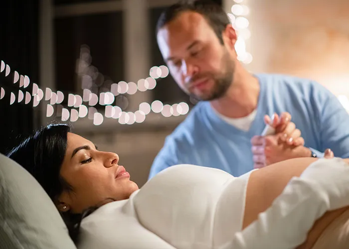 "Shut The Hell Up": 35 Dads Share Birthing Room Experiences And Give Advice To New Parents
