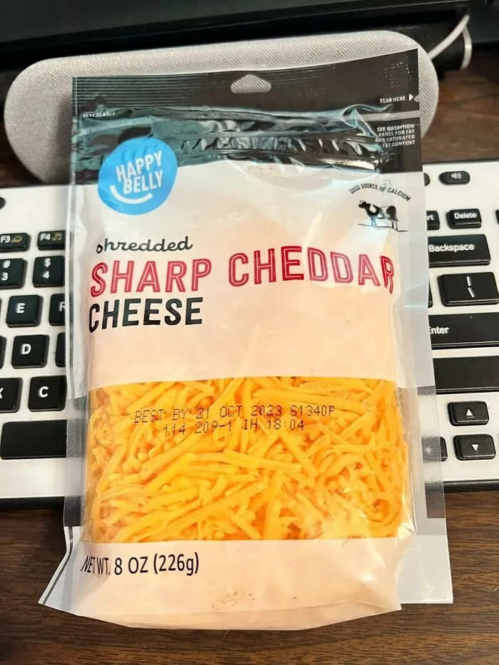 Your Tacos, Nachos, And Emergency Midnight Snacks Are About To Get A Major Flavor Boost From This Bag Of Gloriously Convenient <a Style="Display:inline;" Href="Https://Www.amazon.com/Amazon-Brand-Shredded-Cheddar-Cheese/Dp/B075y87yjv?ie=utf8&linkcode=ll1&tag=bpferret-20&linkid=15e3bc32b2f93461cfc80479d0699533&language=en_us&ref_=as_li_ss_tl" Target="_blank"><span Style="Font: Inherit; Color: #d74b1f;"> 8oz Of Shredded Sharp Cheddar</Span>