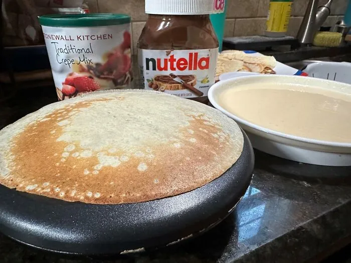 You'll Probably Use <a Style="Display:inline;" Href="Https://Www.amazon.com/Moss-Stone-Automatic-Temperature-Tortillas/Dp/B07l79mndc?ie=utf8&th=1&linkcode=ll1&tag=bppony-20&linkid=1ba4c38417fbcac4bbdb22bba8d7a5bb&language=en_us&ref_=as_li_ss_tl" Target="_blank"><span Style="Font: Inherit; Color: #d74b1f;"> This Electric Crepe Maker</Span> Once To Impress Your Brunch Guests And Then It'll Gather Dust, But For That One Glorious Morning Of Perfectly Thin Crepes, Its Terrible Specificity Will Be Worth It