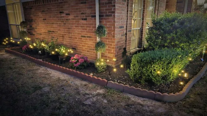 These <a Style="Display:inline;" Href="Https://Www.amazon.com/Tonulax-Solar-Garden-Lights-Flexibility/Dp/B0bhszrzz9?ie=utf8&th=1&linkcode=ll1&tag=bpeagle-20&linkid=c47bc55a82b392c960654a608c5ee5dc&language=en_us&ref_=as_li_ss_tl" Target="_blank"><span Style="Font: Inherit; Color: #d74b1f;"> Swaying Solar Garden Lights </Span> Will Make Your Garden Look Like It's Hosting A Tiny, Whimsical Firefly Rave Every Night, Powered Entirely By Sunshine And Good Vibes