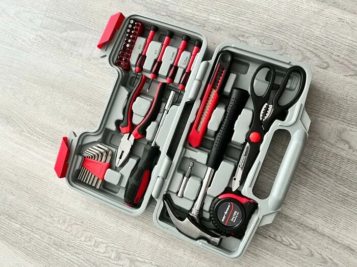 Your Landlord Isn't Your Personal Handyman Anymore, So This <a Style="Display:inline;" Href="Https://Www.amazon.com/Cartman-39piece-General-Household-Plastic/Dp/B06xpw89fk?ie=utf8&th=1&linkcode=ll1&tag=bpsparrow-20&linkid=e4535d558808a73c35c1f8b530bf7ad6&language=en_us&ref_=as_li_ss_tl" Target="_blank"><span Style="Font: Inherit; Color: #d74b1f;"> 39piece Tool Set</Span> Is Basically Your Diploma In 'Fixing Your Own Damn Stuff 101'