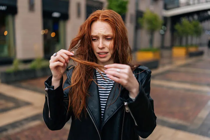 Someone Wondered What Legal Actions Make People Look Like Weirdos And Got These 32 Examples