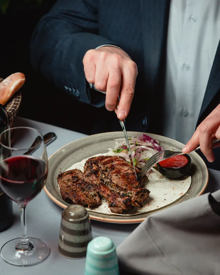35 Obscene Moments That Prove The Rich Are Playing A Different Game