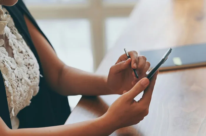 40 Toxic Modern Dating Trends That Too Many People Mistake For Normal
