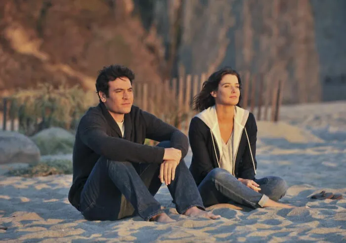 30 People Call Out Popular Romantic Movies That Are Actually Super Toxic