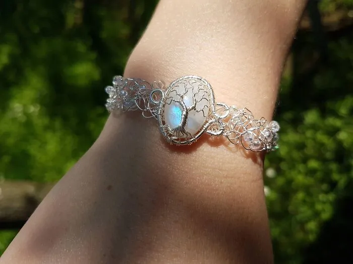 I Crochet With Wire Instead Of Yarn, And Here Are My 12 Best Works
