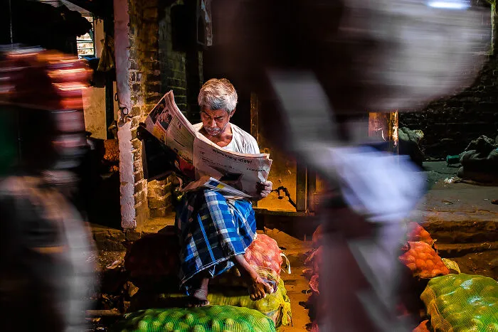 “Chasing Colors”: My Attempt To Capture The Vibrant Spirit Of Street Photography (20 Pics)
