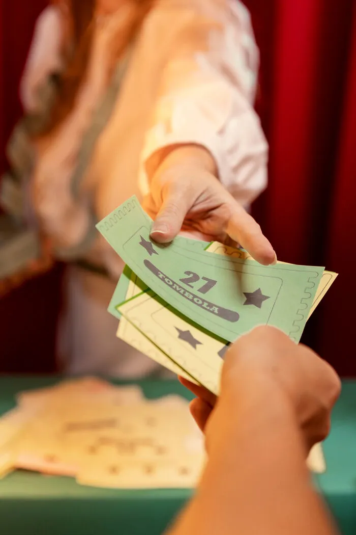 50 People Actually Read The Fine Print And Discovered They Were (Almost) Selling Their Souls