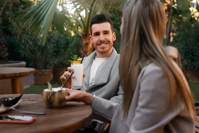 People Who Had To Use Bar’s Safe Word Or Secret Drink Explain Why And What Happened (28 Examples)