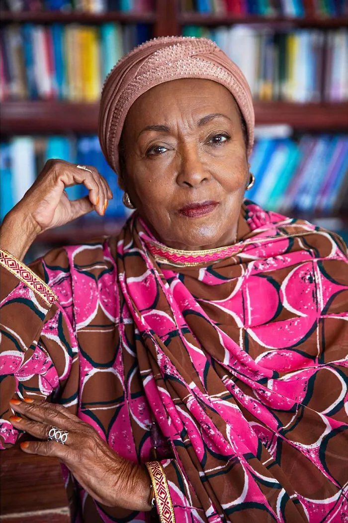 48 Portraits Of Older Women Around The World That Redefine Beauty At Any Age