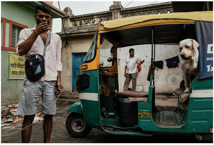 Photographer Takes Powerful Photos That Show The Beauty Of Daily Life Around The World (26 Pics)