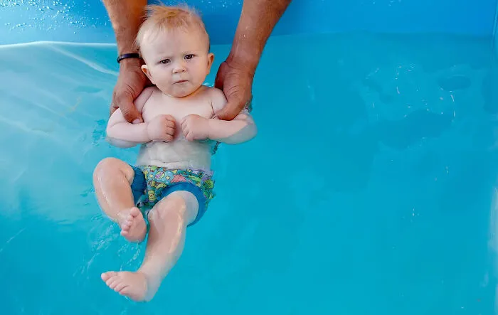 27 Of The Most 'What The Heck?' Things People Have Shamelessly Done In Public Spaces
