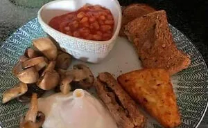 40 Food Plates Nobody Should Eat If They Value Their Health And Sanity